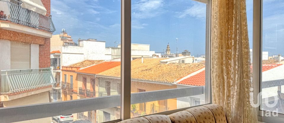 Piso 2 habitaciones de 117 m² en Pego (03780)