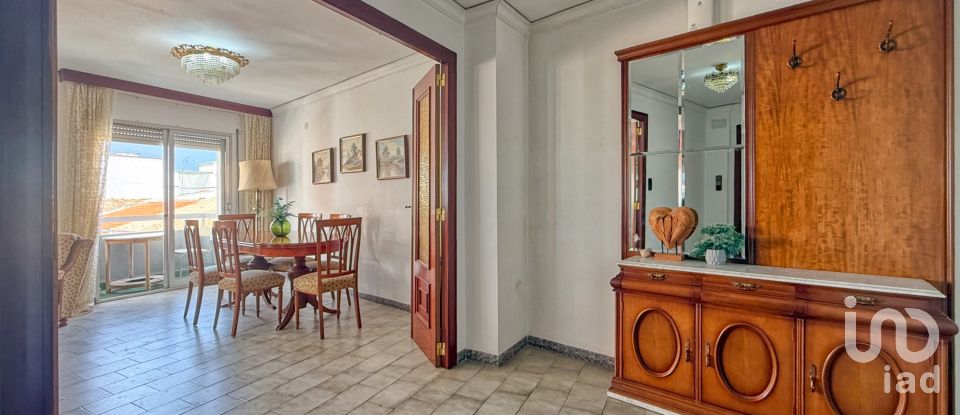 Piso 2 habitaciones de 117 m² en Pego (03780)