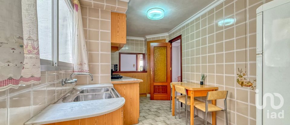 Piso 2 habitaciones de 117 m² en Pego (03780)