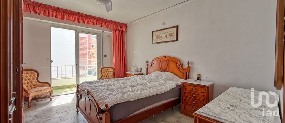 Piso 2 habitaciones de 117 m² en Pego (03780)