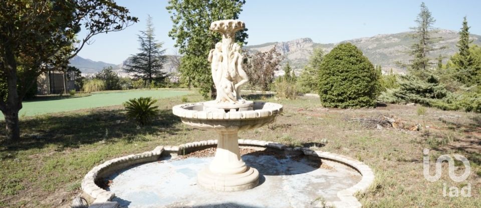 Cottage 8 bedrooms of 347 m² in Cocentaina (03820)