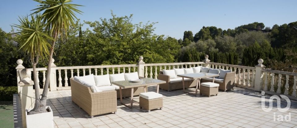 Cottage 8 bedrooms of 347 m² in Cocentaina (03820)