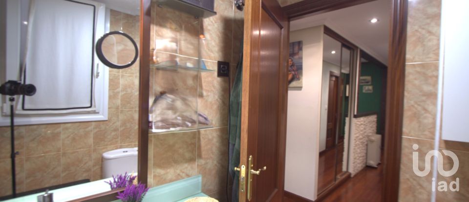 Appartement 2 chambres de 74 m² à Santurtzi (48980)