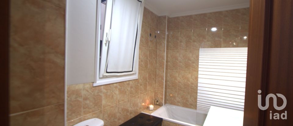 Appartement 2 chambres de 74 m² à Santurtzi (48980)