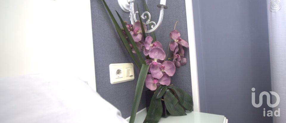 Appartement 2 chambres de 74 m² à Santurtzi (48980)