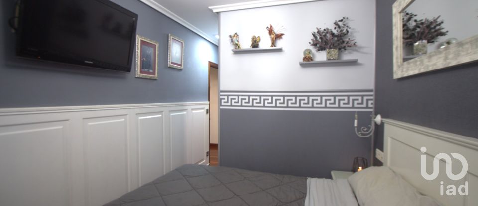 Appartement 2 chambres de 74 m² à Santurtzi (48980)