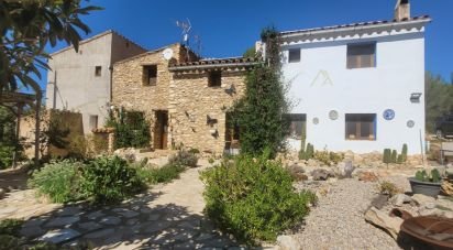Casa de muntanya 3 habitacions de 232 m² a Atzeneta del Maestrat (12132)