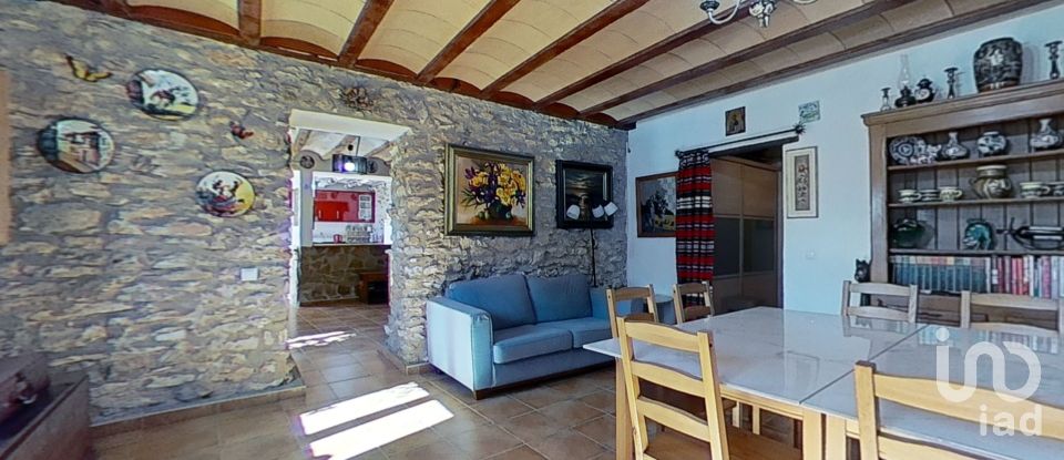 Chalet 3 habitaciones de 232 m² en Atzeneta del Maestrat (12132)