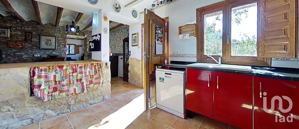 Chalet 3 habitaciones de 232 m² en Atzeneta del Maestrat (12132)