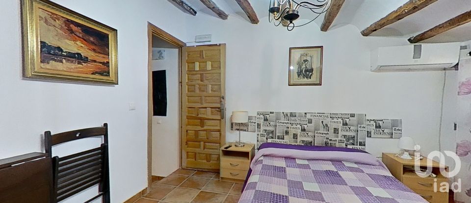 Chalet 3 habitaciones de 232 m² en Atzeneta del Maestrat (12132)