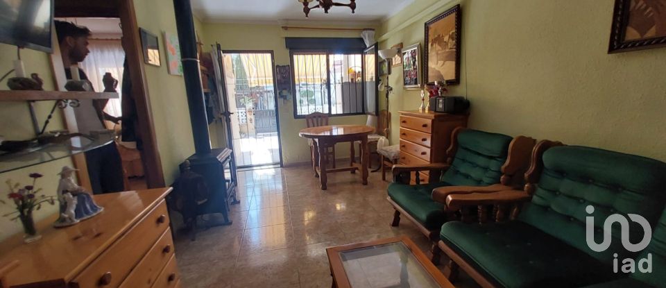 Casa 3 habitacions de 52 m² a Torrevieja (03184)