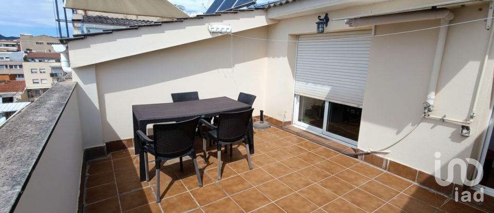 Pis 2 habitacions de 77 m² a Terrassa (08223)