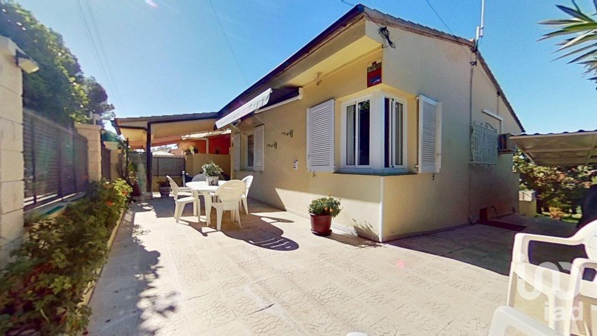 Maison 4 chambres de 110 m² à Banyeres del Penedès (43711)