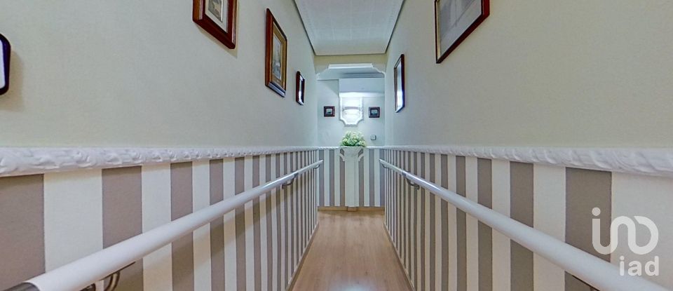 Maison 4 chambres de 110 m² à Banyeres del Penedès (43711)