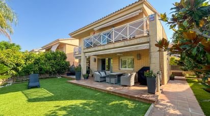 Casa 5 habitaciones de 245 m² en Cambrils (43850)