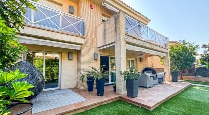 Casa 5 habitaciones de 245 m² en Cambrils (43850)