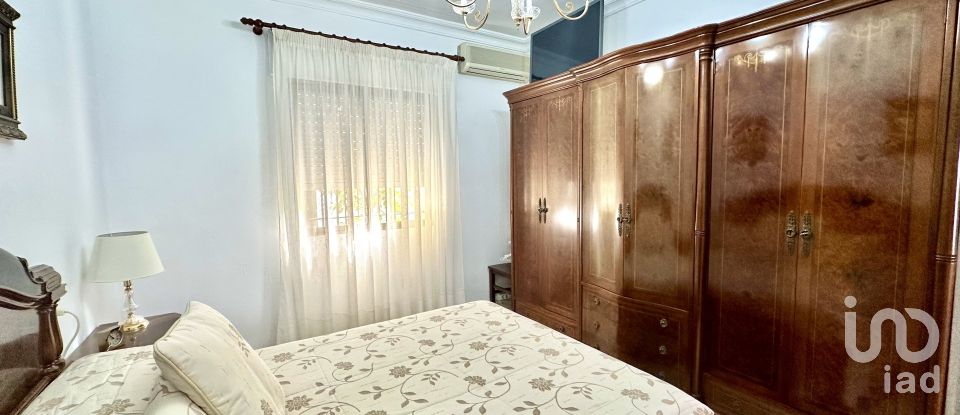 Casa 3 habitaciones de 135 m² en Lepe (21440)