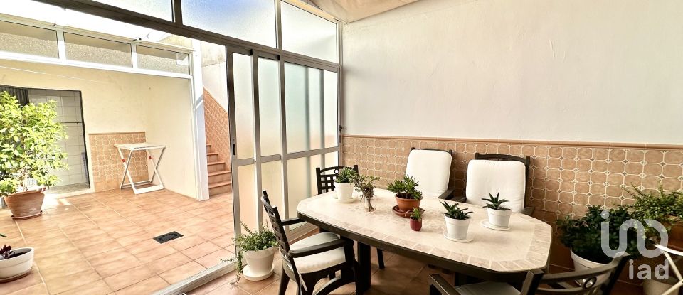 Casa 3 habitaciones de 135 m² en Lepe (21440)