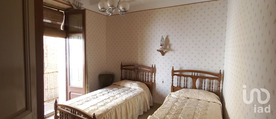 Mansion 5 bedrooms of 160 m² in Ginestar (43748)