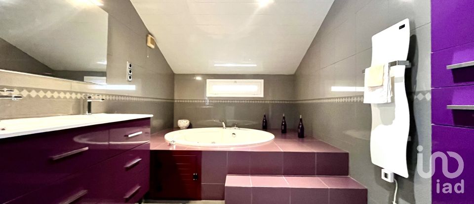 Apartment in house  4 bedrooms of 350 m² in Alella (08328)