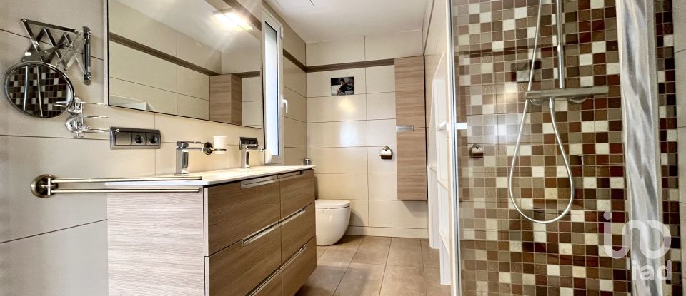 Apartment in house  4 bedrooms of 350 m² in Alella (08328)