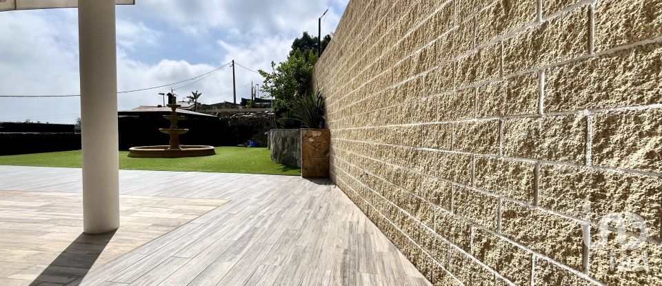 Apartment in house  4 bedrooms of 350 m² in Alella (08328)