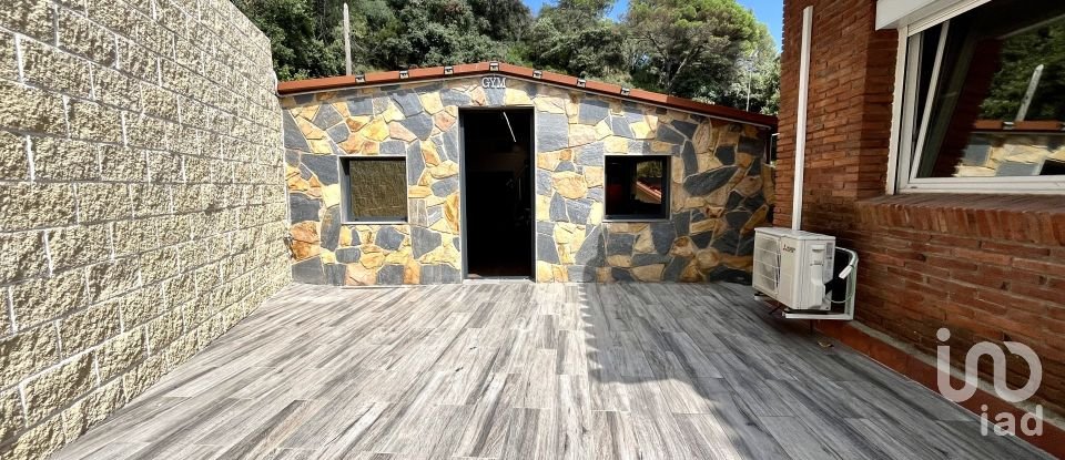 Apartment in house  4 bedrooms of 350 m² in Alella (08328)