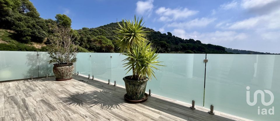 Apartment in house  4 bedrooms of 350 m² in Alella (08328)