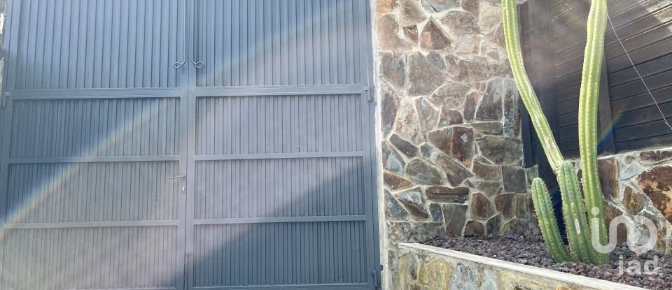 Apartment in house  4 bedrooms of 350 m² in Alella (08328)