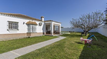 Casa 3 habitaciones de 174 m² en Chiclana de la Frontera (11130)