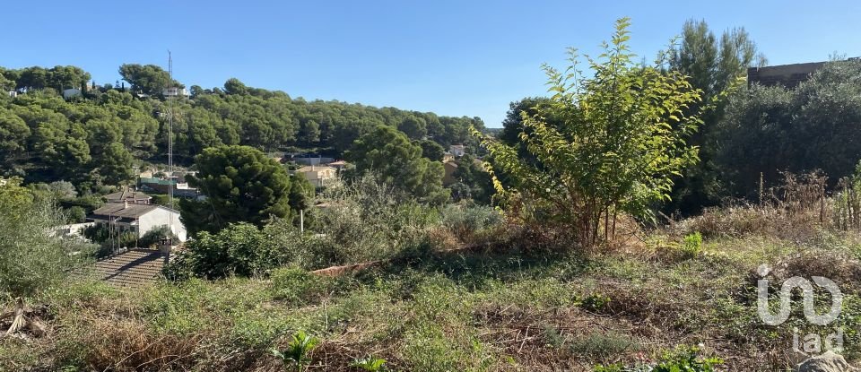 Terreny urbà de 670 m² a Bellvei (43719)