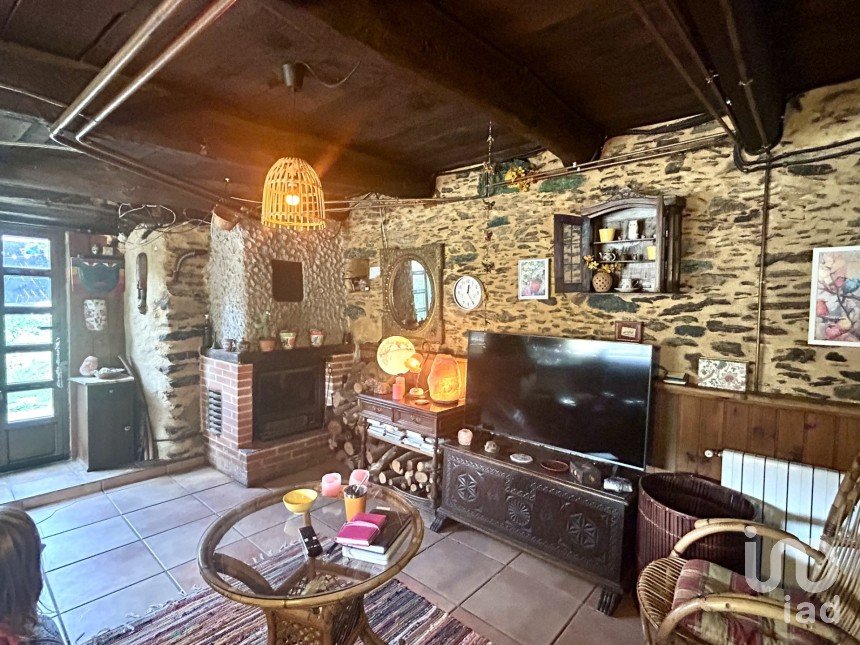 Casa rural 4 habitacions de 400 m² a Soto y Amío (24125)