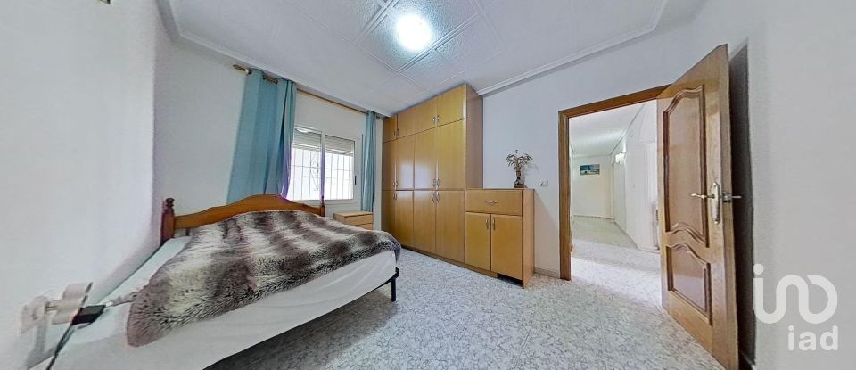 Maison 3 chambres de 223 m² à Partida Lo Xeperut (03113)