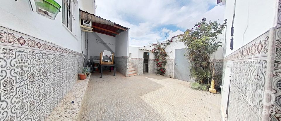 Maison 3 chambres de 223 m² à Partida Lo Xeperut (03113)