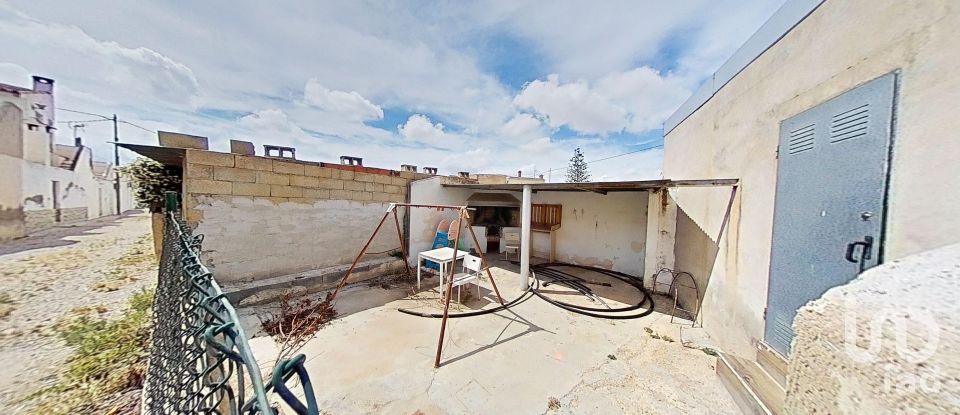 Maison 3 chambres de 223 m² à Partida Lo Xeperut (03113)