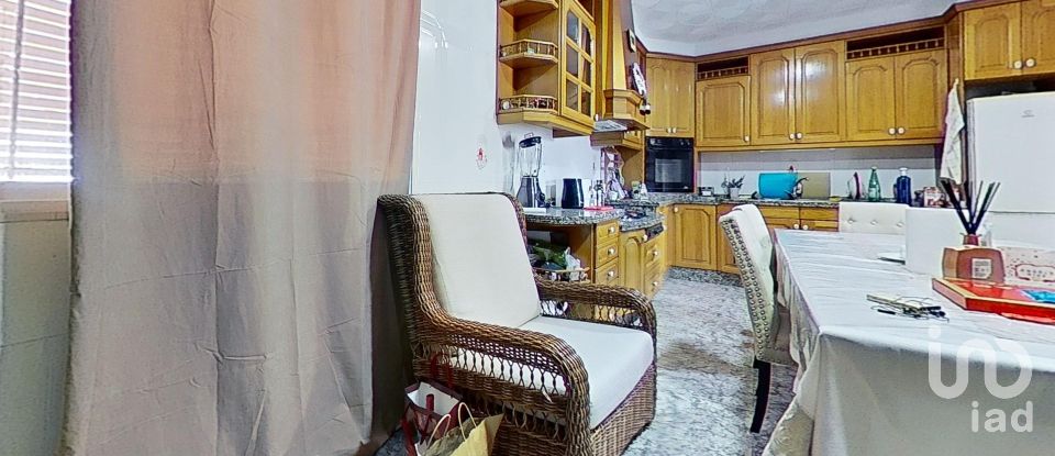 Maison 3 chambres de 223 m² à Partida Lo Xeperut (03113)