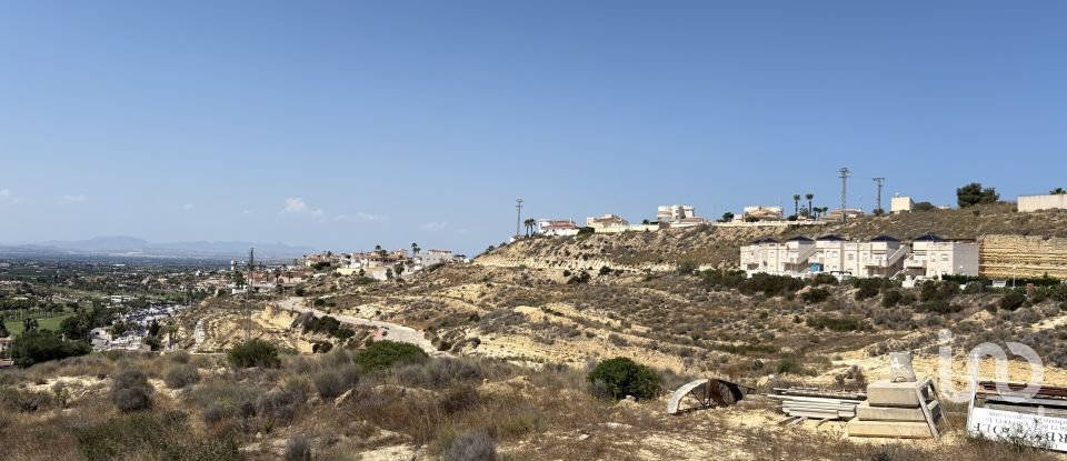 Terreno de 10.517 m² en Rojales (03170)