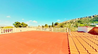 House 4 bedrooms of 400 m² in Alicante/Alacant (03015)