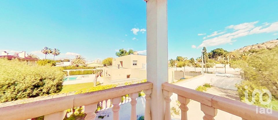 House 4 bedrooms of 400 m² in Alicante/Alacant (03015)