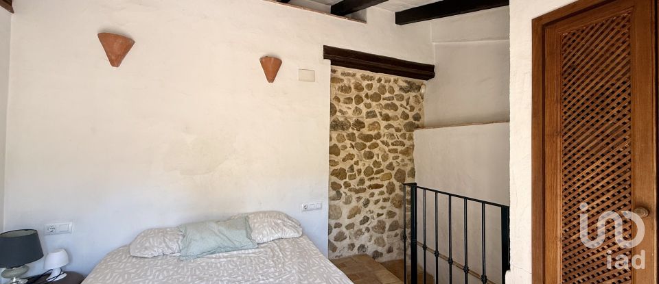 Casa de pueblo 3 habitaciones de 126 m² en Xaló (03727)