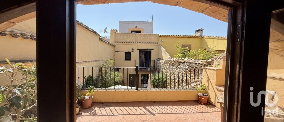 Casa de pueblo 3 habitaciones de 126 m² en Xaló (03727)