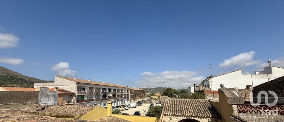 Casa de pueblo 3 habitaciones de 126 m² en Xaló (03727)