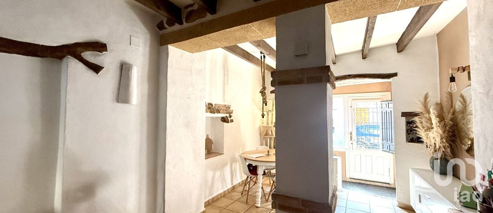 Casa de pueblo 3 habitaciones de 126 m² en Xaló (03727)