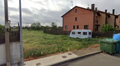 Building plot of 1,035 m² in Vilecha (24192)