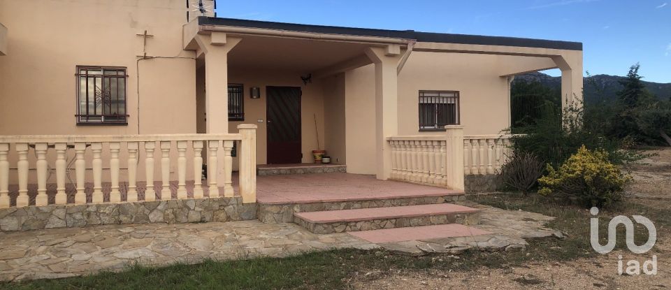 Casa rústica 4 habitacions de 210 m² a Aldover (43591)