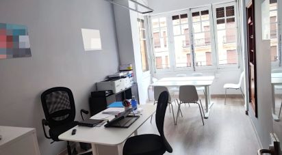 Apartment 0 bedrooms of 260 m² in León (24001)