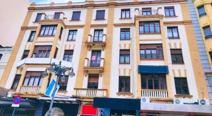 Apartment 0 bedrooms of 260 m² in León (24001)