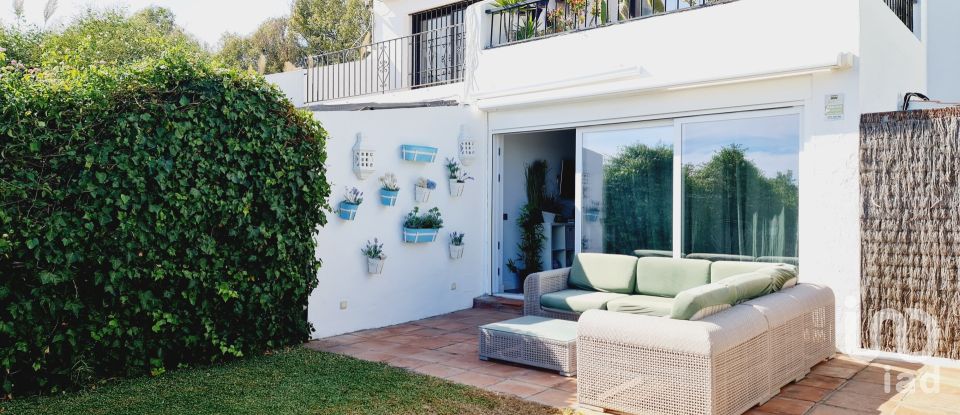 Pis 1 habitació de 65 m² a Casares (29690)