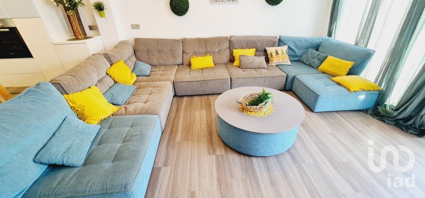 Pis 1 habitació de 65 m² a Casares (29690)