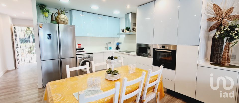 Pis 1 habitació de 65 m² a Casares (29690)